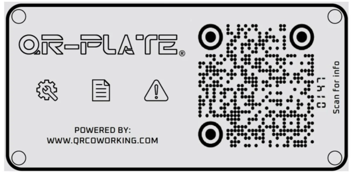 Placa QR-PLATE terminada con código QR